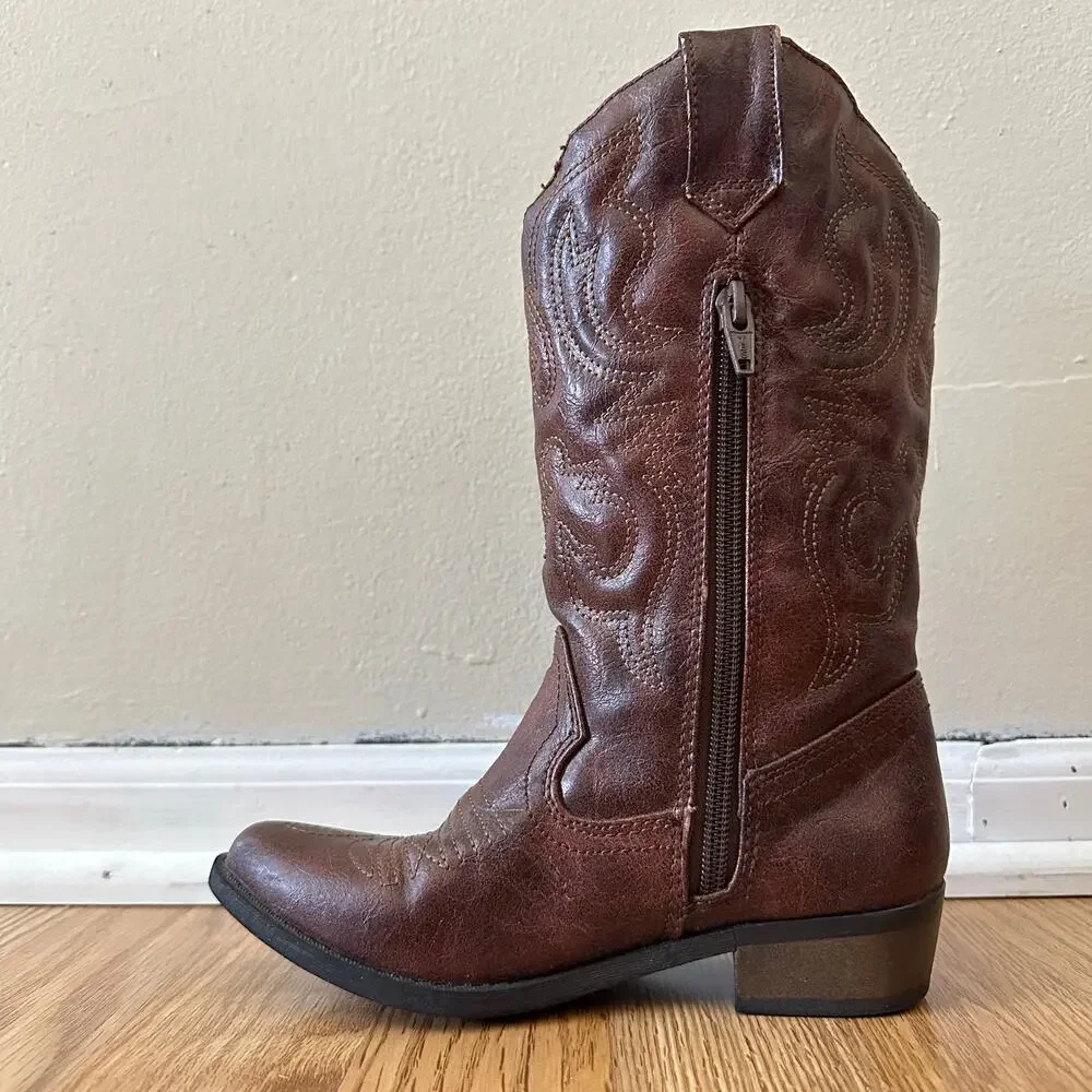 Cherokee Faux Leather YOUTH SIZE 2 Cowboy Boot Embroidered Western Brown